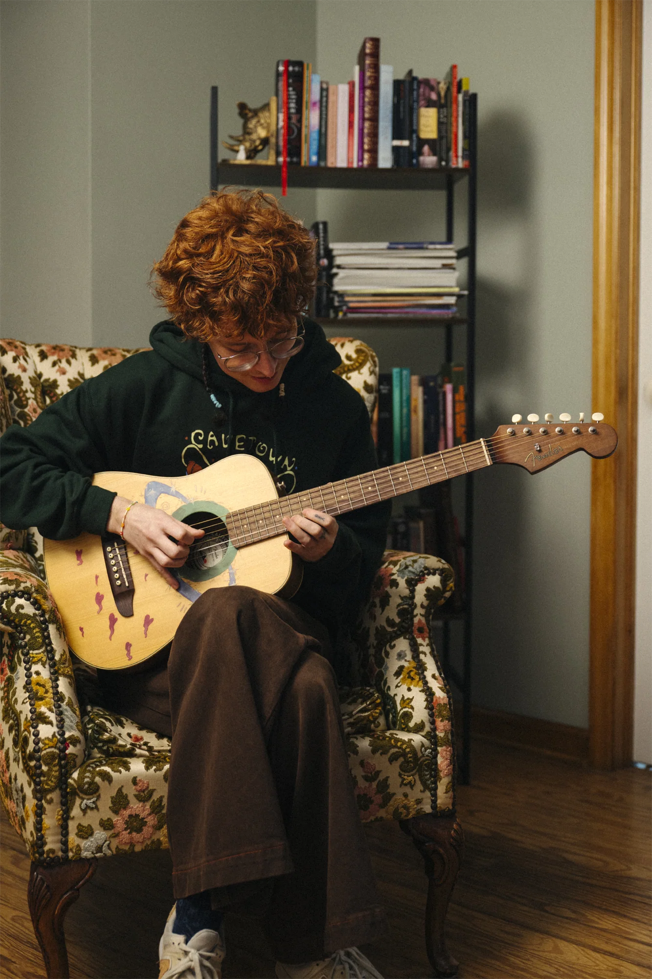 Cavetown Redondo Mini Fender Guitar - Image 6